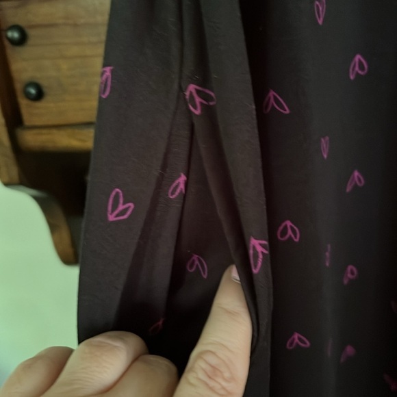 LULAROE Black Heart Patterned Short Sleeved Midi Dress, Size XXS, EUC - Picture 6 of 9